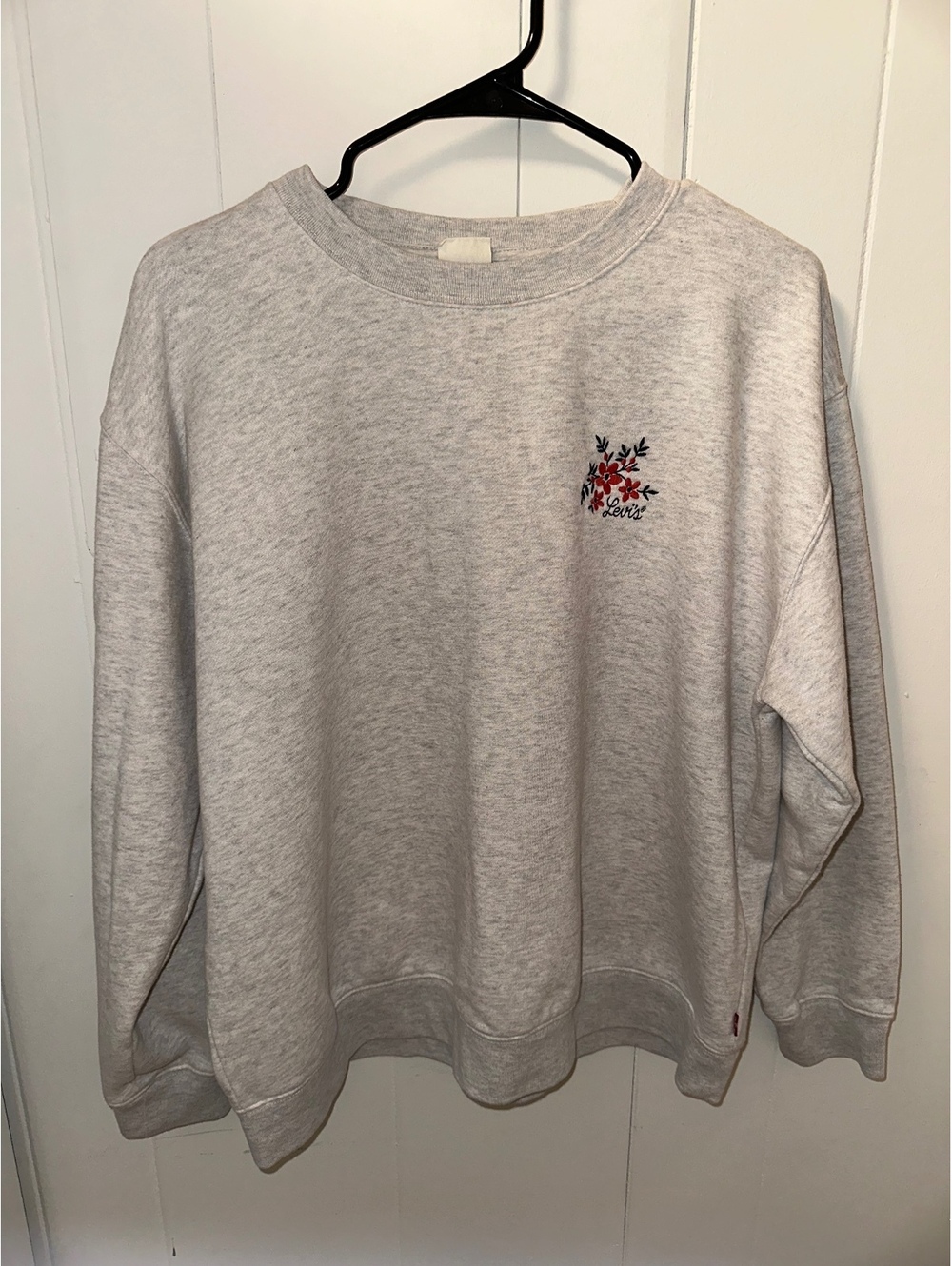 Levi's Light Gray Crewneck Sweatshirt with Floral Embroidery, Size Large